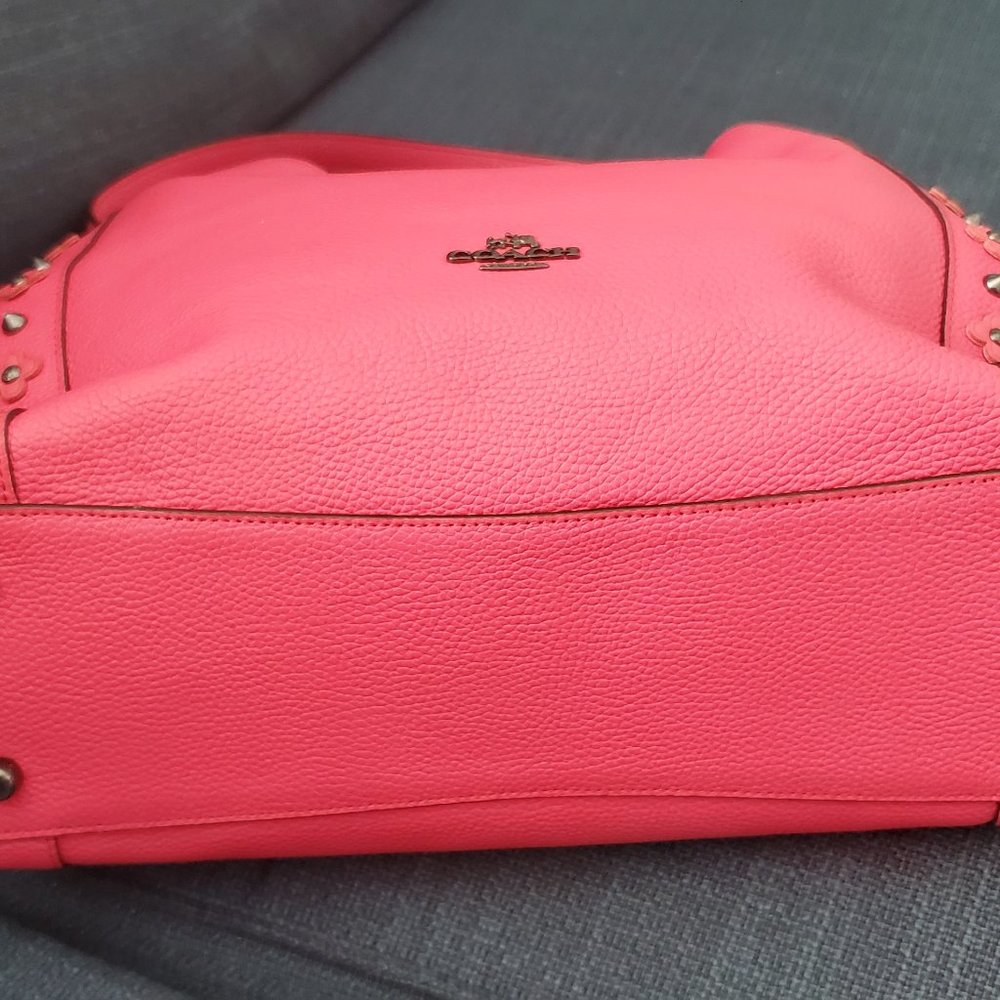 Coach Turnlock Edie 31 Shoulder Bag Floral Rivets - Picture 6 of 12